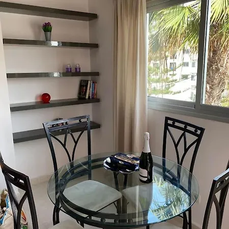 Apartment Seaside With Balcony