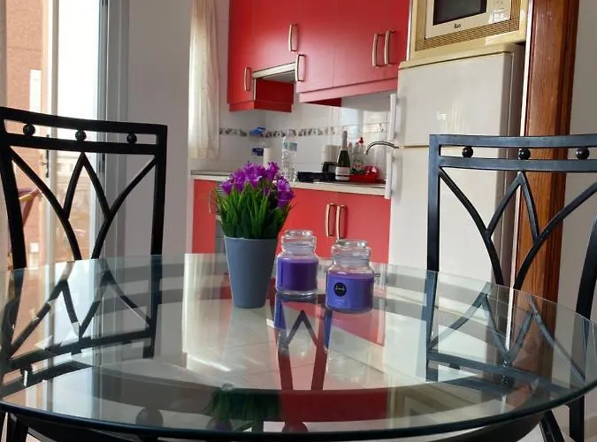 Seaside With Balcony * لاس غاليتاس